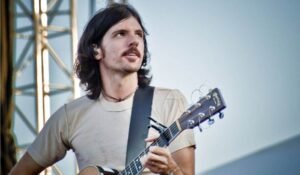 Isaac Avett