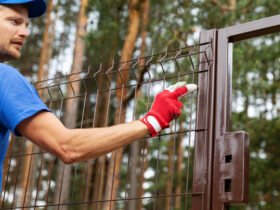 A Step-by-Step Guide to Choosing the Right Fence Material